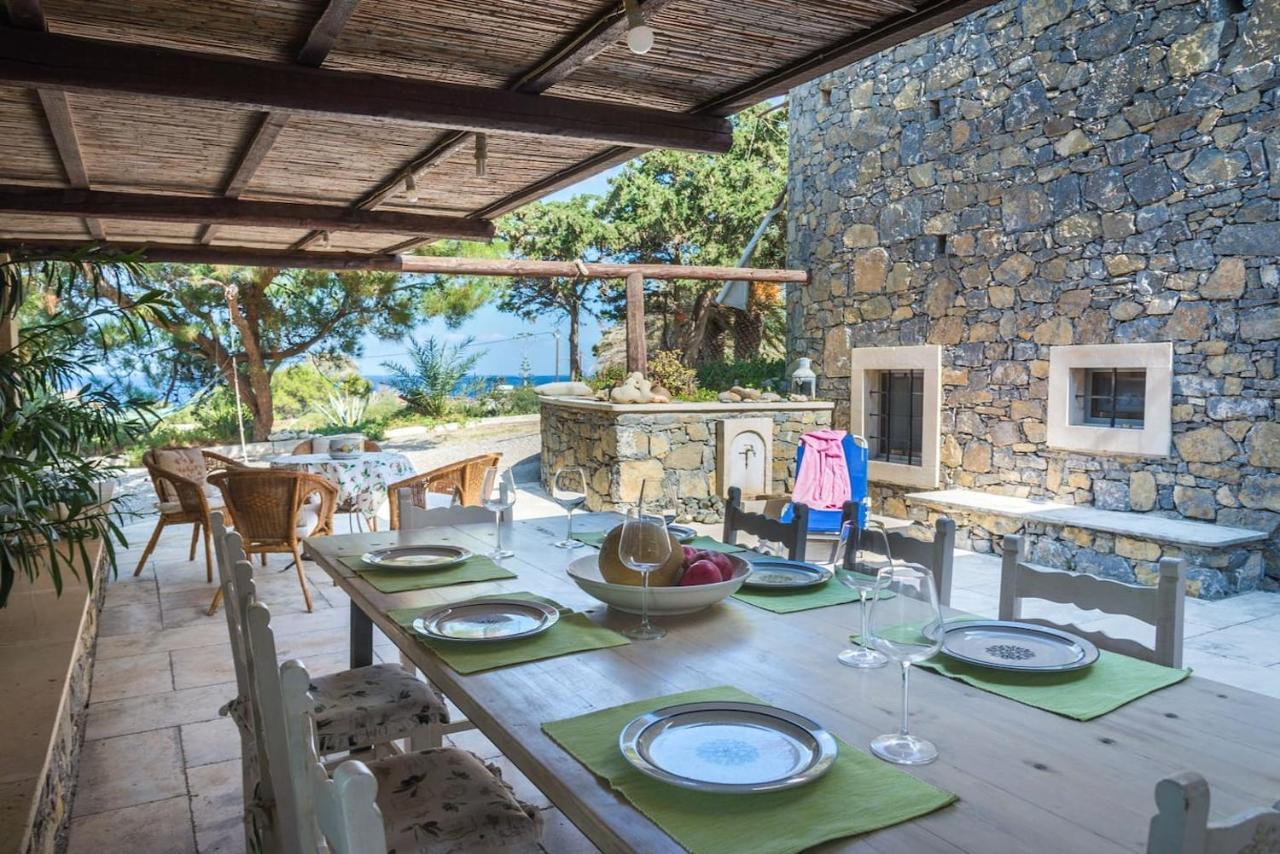 Authentic Cretan Stone Windmill Villa Sitia  Dış mekan fotoğraf